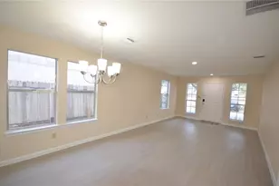 13903 Lothian Dr, Pflugerville, TX 78660 - Photo 4