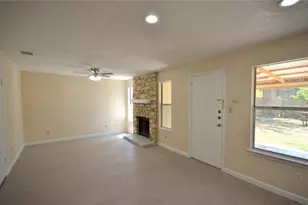 13903 Lothian Dr, Pflugerville, TX 78660 - Photo 4