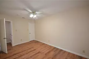 13903 Lothian Dr, Pflugerville, TX 78660 - Photo 30