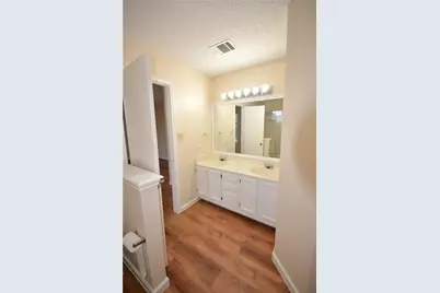 13903 Lothian Drive, Pflugerville, TX 78660 - Photo 16