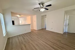1148 Shadow Creek Blvd, Buda, TX 78610 - Photo 4
