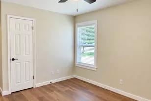831 Whispering Oaks Dr, Giddings, TX 78942 - Photo 28