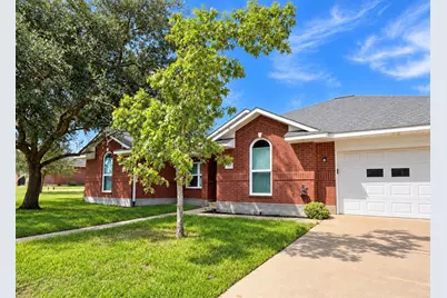831 Whispering Oaks Drive, Giddings, TX 78942 - Photo 38