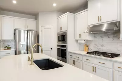 4332 Trey Edsel Drive, Pflugerville, TX 78660 - Photo 8