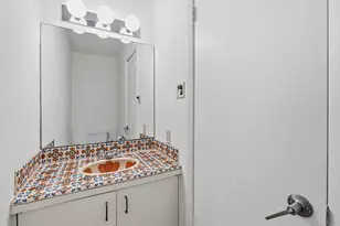 1106 W 6th St, Austin, TX 78703 - Photo 28