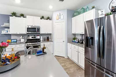 9216 Daisy Cutter Crossing, Georgetown, TX 78626 - Photo 6