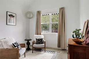 43 Lynn St, Austin, TX 78702 - Photo 14