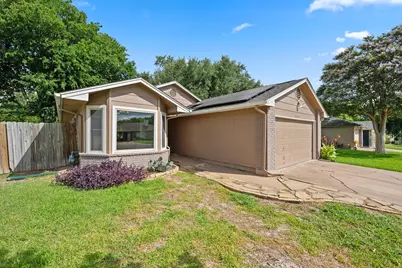16308 Parkway Drive, Pflugerville, TX 78660 - Photo 1