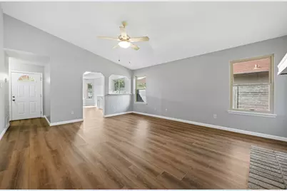 16308 Parkway Drive, Pflugerville, TX 78660 - Photo 12