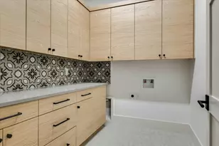 98 Wennmohs Pl, Horseshoe Bay, TX 78657 - Photo 18