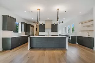 98 Wennmohs Pl, Horseshoe Bay, TX 78657 - Photo 8