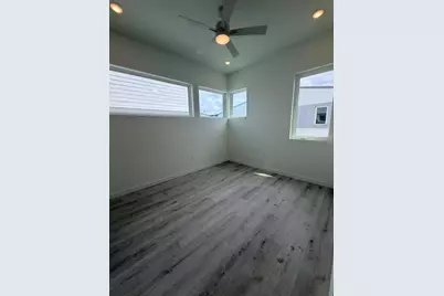2000 Riverside Farms Road Road #6101, Austin, TX 78741 - Photo 16