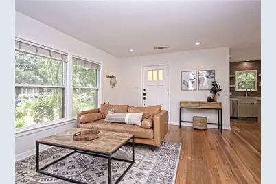 5707 Avenue F, Austin, TX 78752 - Photo 2