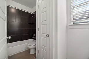 7201 Mowbray St, Austin, TX 78741 - Photo 26