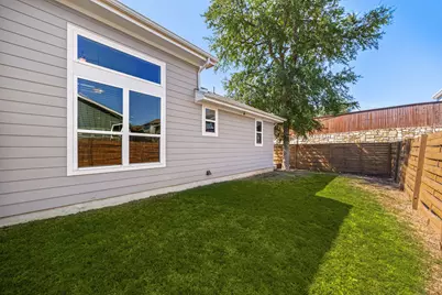 7201 Mowbray Street, Austin, TX 78741 - Photo 32