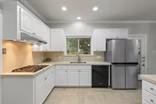 6004 Mt Bonnell Rd, Austin, TX 78731 - Photo 12
