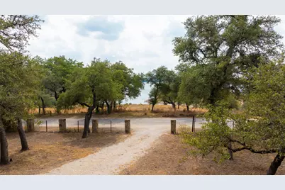 3358 Drapers Cove, Lago Vista, TX 78645 - Photo 28
