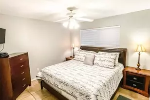 730 E Mather St, New Braunfels, TX 78130 - Photo 10