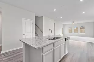 209 Golden Plains Pkwy, Hutto, TX 78634 - Photo 20