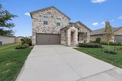 209 Golden Plains Parkway, Hutto, TX 78634 - Photo 2