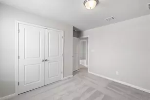 209 Golden Plains Pkwy, Hutto, TX 78634 - Photo 18