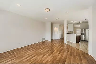 302 Floating Leaf Drive, Hutto, TX 78634 - Photo 6