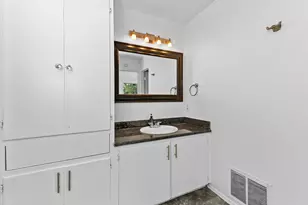 1405 Hartford Rd, Austin, TX 78703 - Photo 18