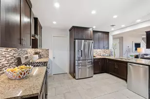 13112 Dearbonne Dr, Del Valle, TX 78617 - Photo 10