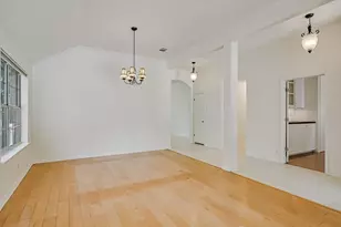 10817 Redmond Rd, Austin, TX 78739 - Photo 8