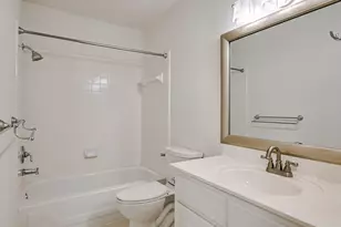 10817 Redmond Rd, Austin, TX 78739 - Photo 16
