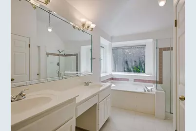 10817 Redmond Road, Austin, TX 78739 - Photo 12