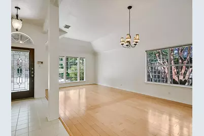 10817 Redmond Road, Austin, TX 78739 - Photo 2