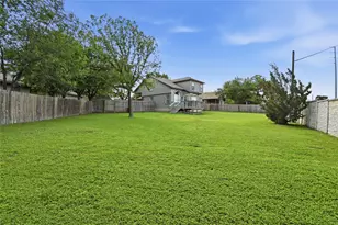 9257 Vigen Cir, Austin, TX 78748 - Photo 32