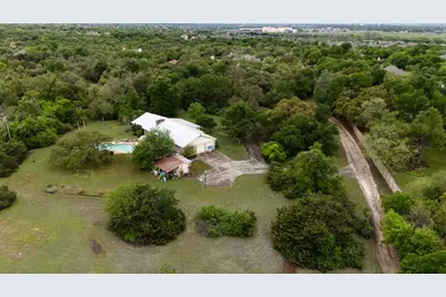 15 Wildflower Trail, Round Rock, TX 78664 - Photo 6