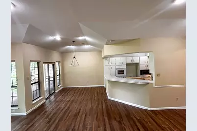 813 River Oaks Drive, Huntsville, TX 77340 - Photo 22