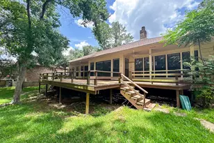813 River Oaks Dr, Huntsville, TX 77340 - Photo 38