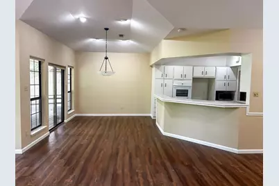 813 River Oaks Drive, Huntsville, TX 77340 - Photo 6