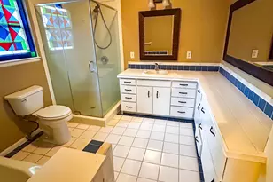 813 River Oaks Dr, Huntsville, TX 77340 - Photo 18