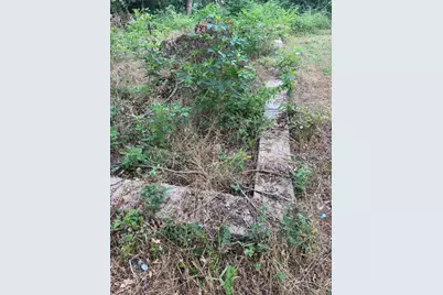 708 N Polk Avenue, Cameron, TX 76520 - Photo 6