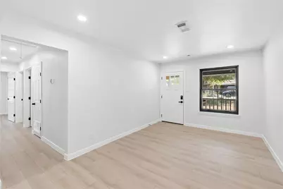 106 E Lola Drive, Austin, TX 78753 - Photo 4