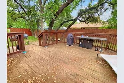 2009 Ridge View Drive, San Marcos, TX 78666 - Photo 4