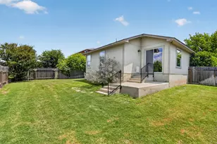 313 Wimberley St, Hutto, TX 78634 - Photo 30