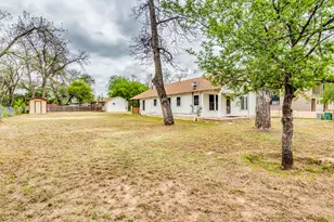 3520 Gonzales St, Austin, TX 78702 - Photo 12