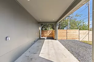 4412 S 1st St, Austin, TX 78745 - Photo 40