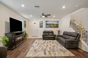 209 Bougainvillea Loop, Georgetown, TX 78626 - Photo 4