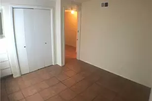 2610 Salado St, Austin, TX 78705 - Photo 12