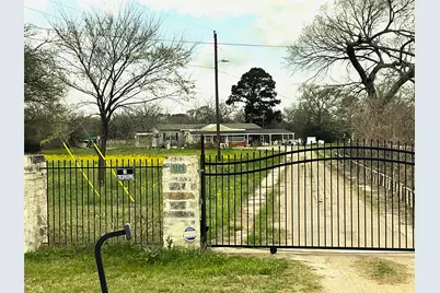 1225 W Highway 71 Highway W, Smithville, TX 78957 - Photo 1