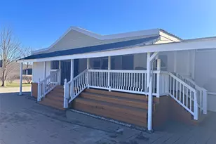 1225 W Hwy 71 Hwy W, Smithville, TX 78957 - Photo 2