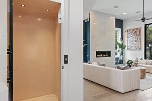 1719 Spyglass Dr, Austin, TX 78746 - Photo 14