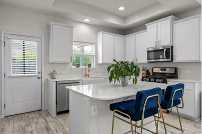 6413 Mary Lewis Drive, Austin, TX 78747 - Photo 10